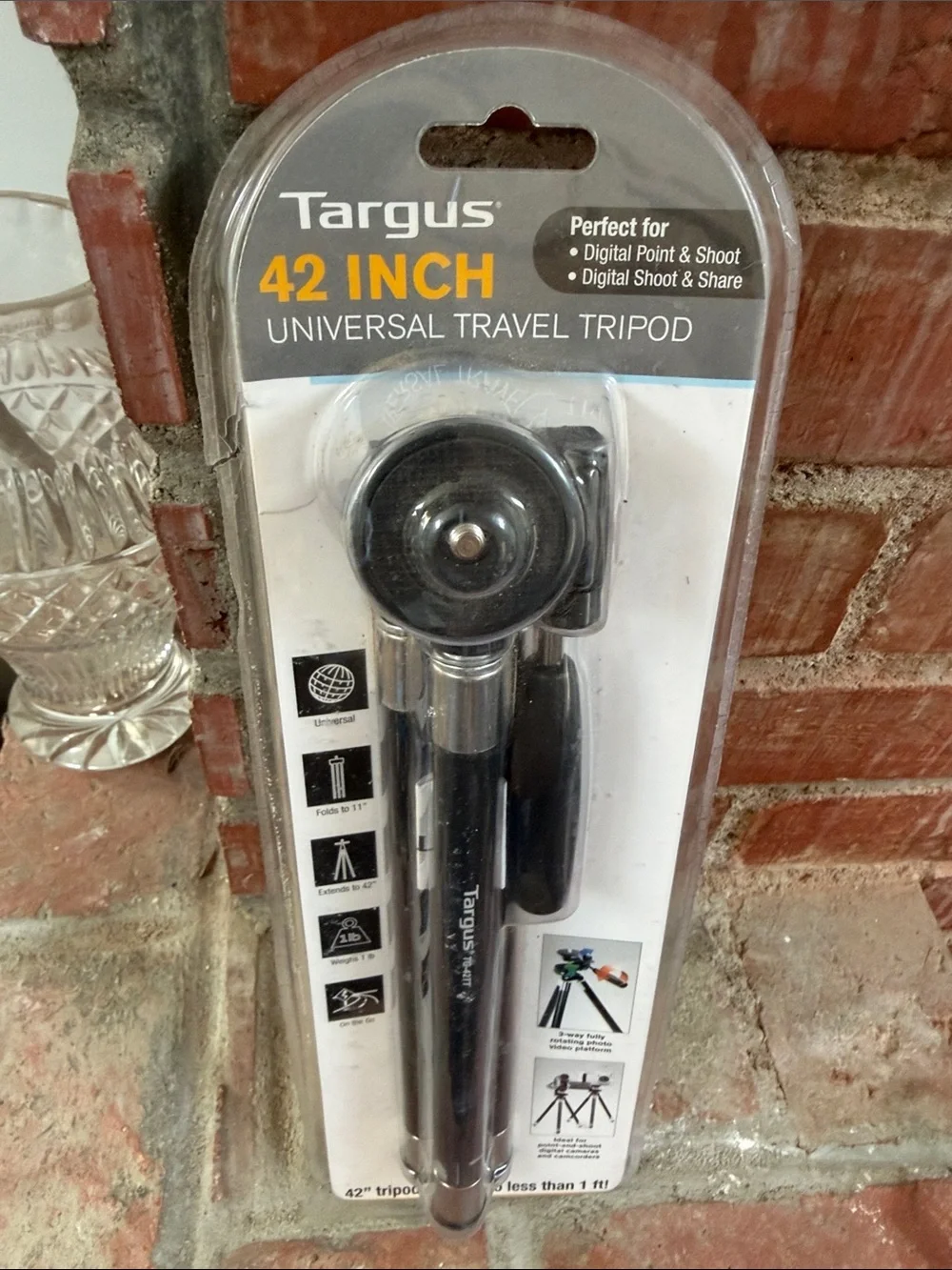 Targus Black and Silver 42